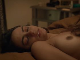 Paola Fernandez nude - Yankee s01e18,e23 (2019)