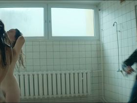 Kamila Kaminska nude, Anna Prochniak nude – Najlepszy (2017)