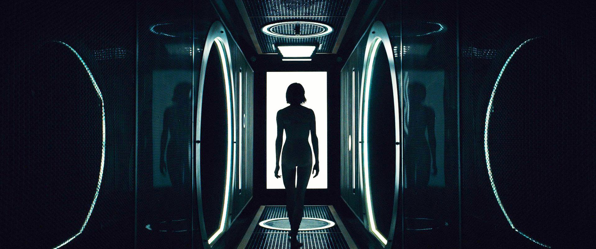 Shailene Woodley nude - Allegiant (2016)