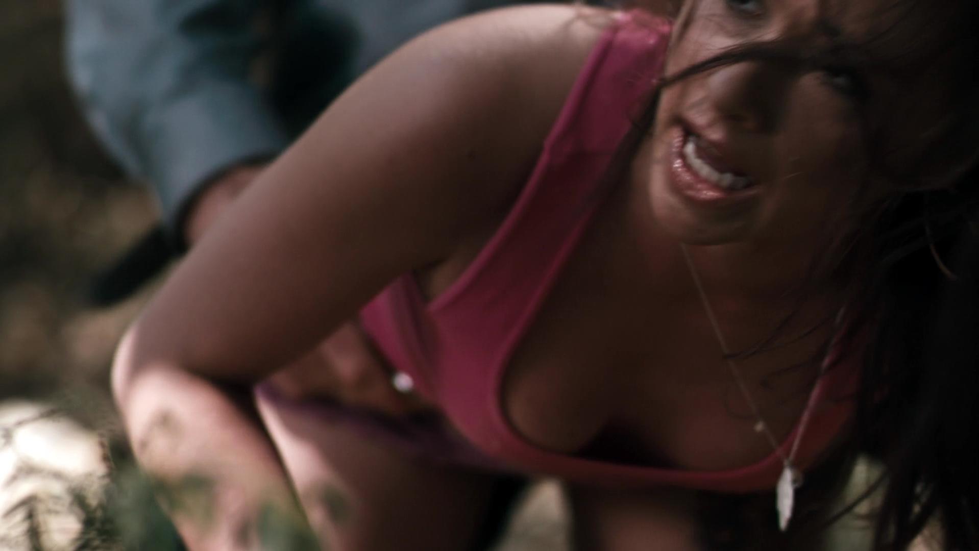 Danielle Harris sexy - The Victim (2011)
