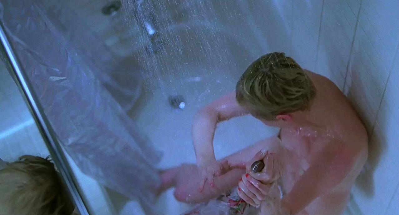 Anne Heche nude - Psycho (1998)