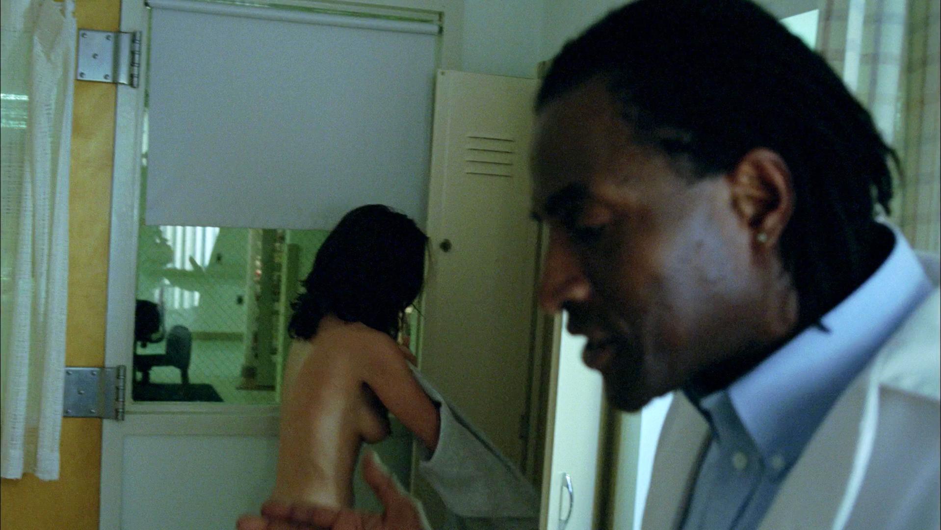 Eliza Dushku nude - The Alphabet Killer (2008)
