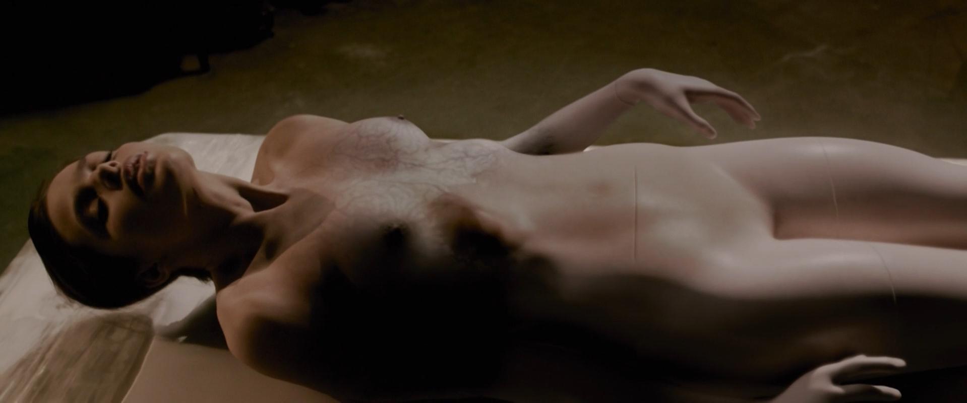 Rachel Sellan nude - Silent Hill Revelation (2012)