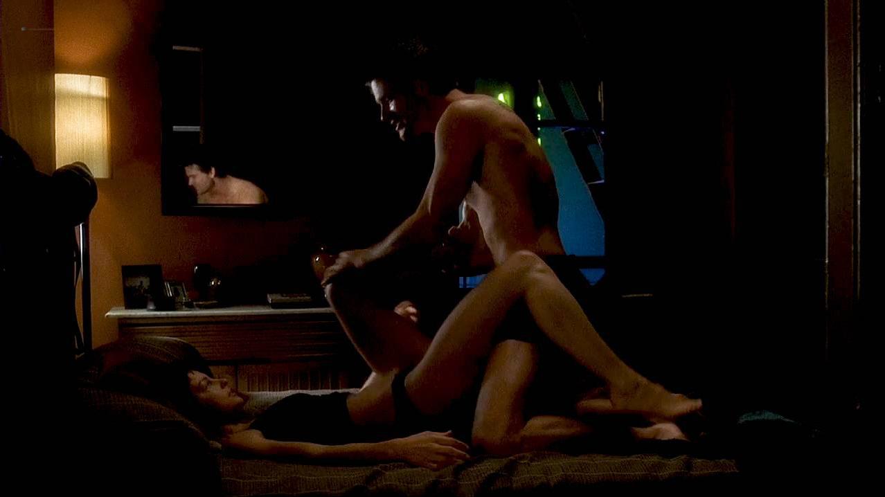 Ashley Judd sexy - Twisted (2004)