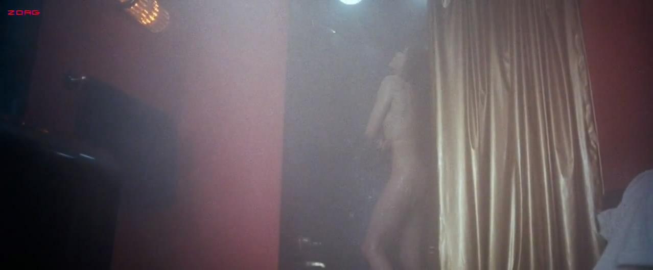 Geena Davis sexy - The Long Kiss Goodnight (1996)