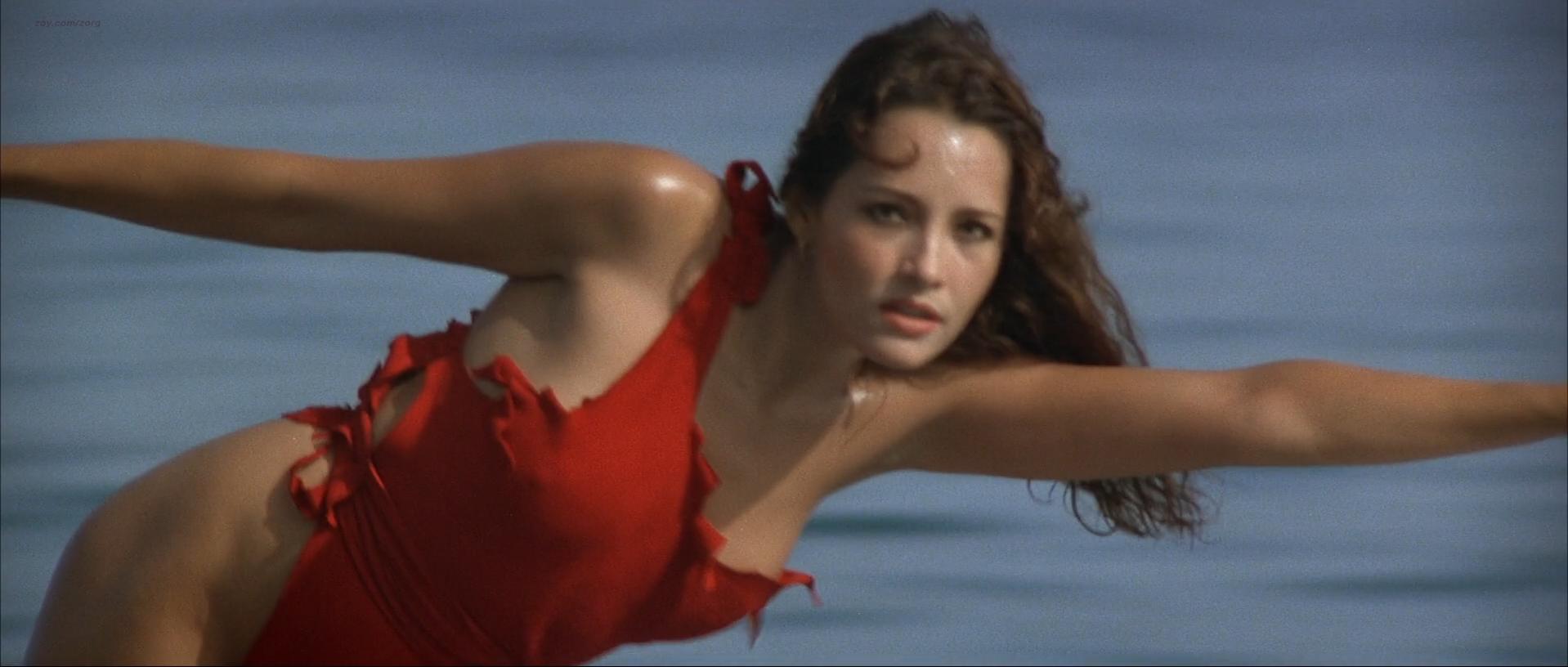 Kim Basinger sexy, Barbara Carrera sexy - Never Say Never Again (1983)