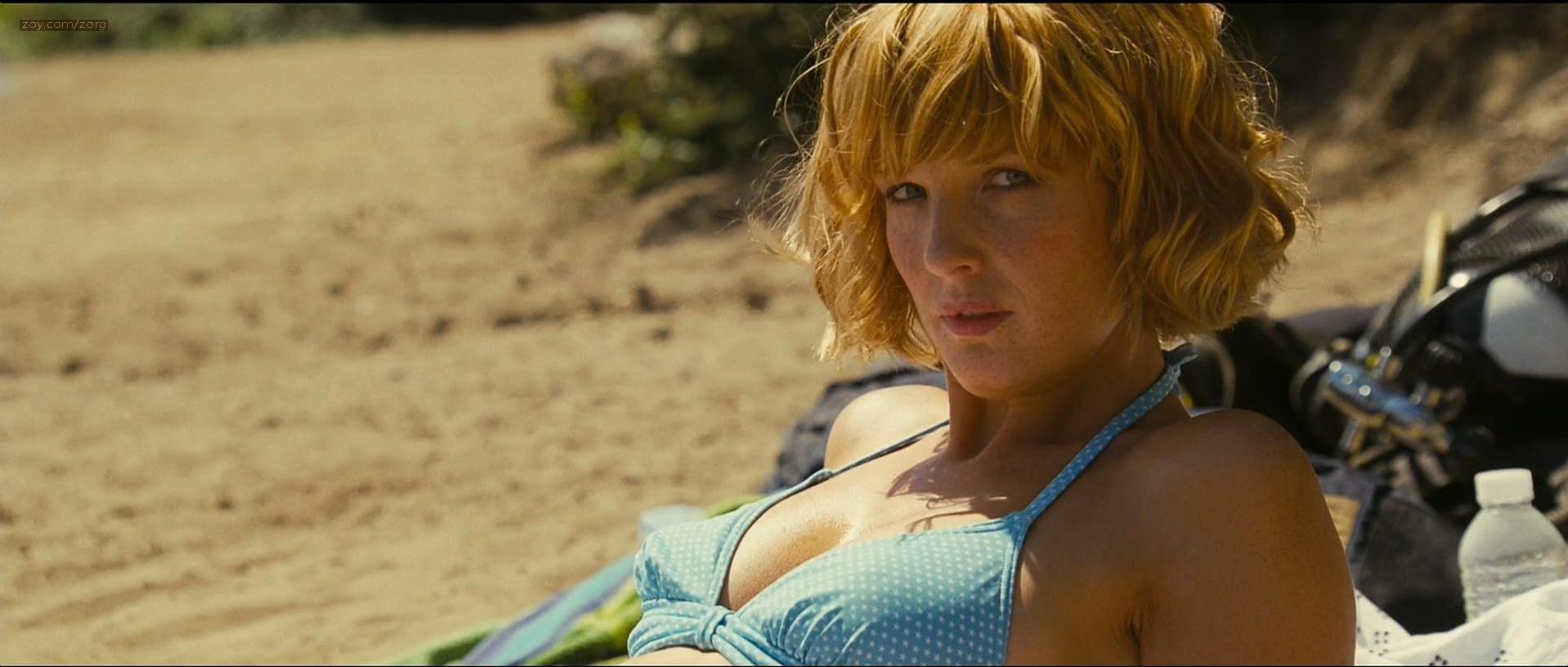 Kelly Reilly sexy - Eden Lake (2008)