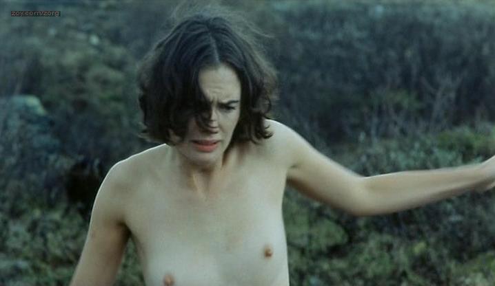 Lena Headey nude - Aberdeen (2000)