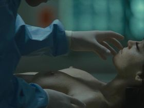 Alyssa Milano nude - Pathology (2008)