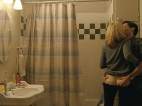 Elizabeth Banks nude - The Details (2011)