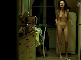 Agnieszka Grochowska nude, Monika Radziwon nude - Nie Opuszczaj Mnie (2009)