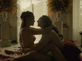 Noemie Schmidt nude - Versailles s01e01-04 (2015)