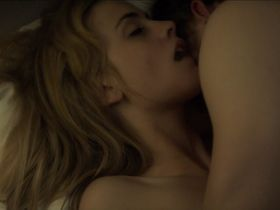 Stefanie Martini nude - Prime Suspect 1973 s01e04 (2017)