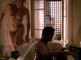 Kristin Scott Thomas nude - The English Patient (1996)