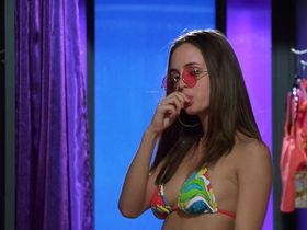 Eliza Dushku sexy - The New Guy (2002)