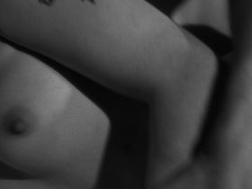 Fairuza Balk nude - American History X (1998)