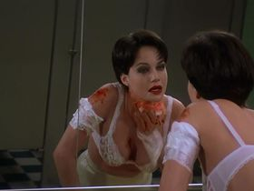 Carla Gugino sexy - Snake Eyes (1998)