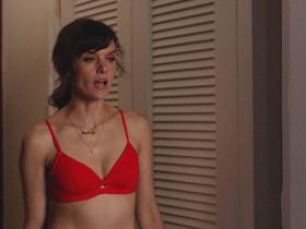 Frankie Shaw sexy, Raven Goodwin sexy - Smilf s01e05 (2017)