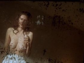 Alessandra Martines nude - L'heure zero (2007)