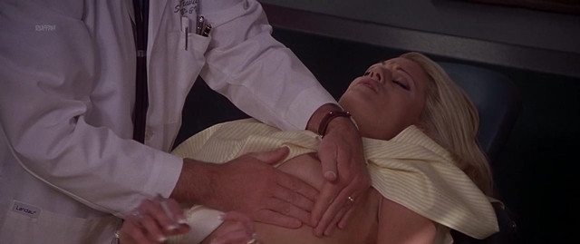 Holly Pelham nude - Dr. T and the Women (2000)