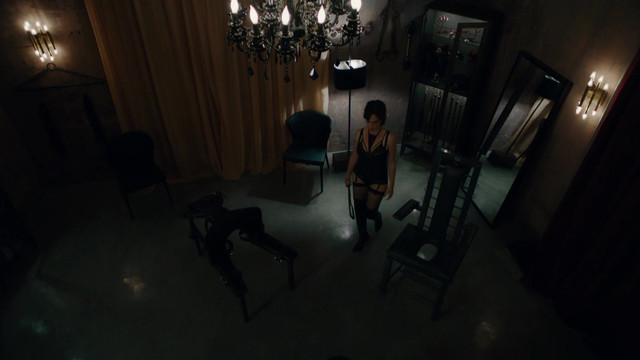 Maggie Siff sexy - Billions S03E01 (2018)