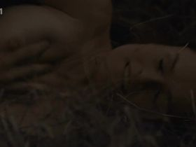 Marie Jansova nude - Rapl s01e03 (2016)