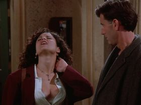 Julia Louis-Dreyfus sexy - Seinfeld s07e10 (1995)