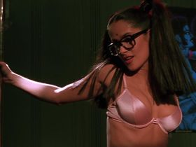 Salma Hayek sexy - Dogma (1999)