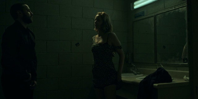 Jordana Spiro sexy - Ozark s02e04 (2018)