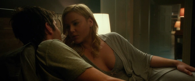 Abbie Cornish sexy - Geostorm (2017)