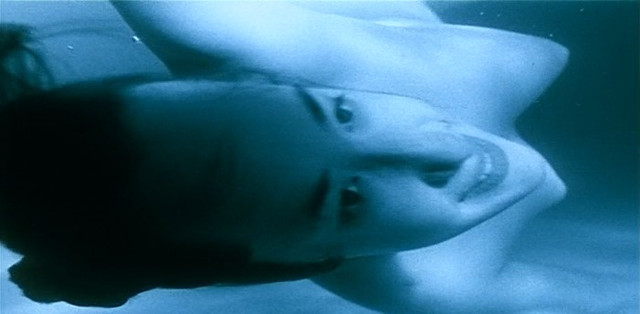 Chulpan Hamatova nude – Tuvalu (1999)