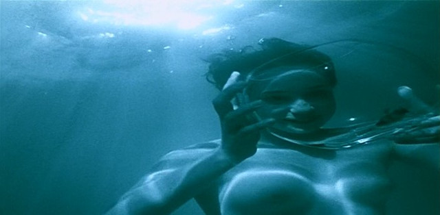 Chulpan Hamatova nude – Tuvalu (1999)