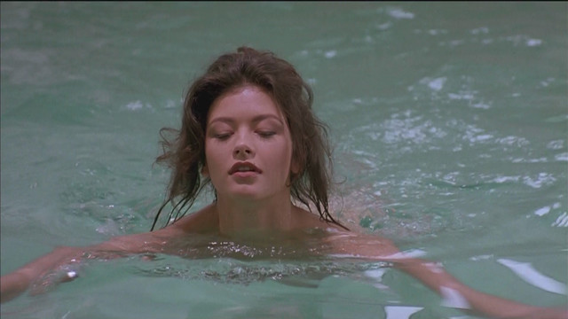 Catherine Zeta-Jones nude – Splitting Heirs (1993)