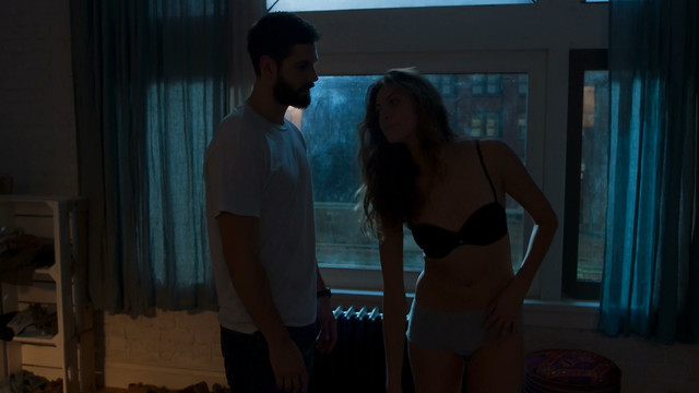 Perry Mattfeld sexy - In the Dark s01e03 (2019)