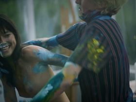 Lena Lapres nude - Osmosis s01e02-08 (2019)