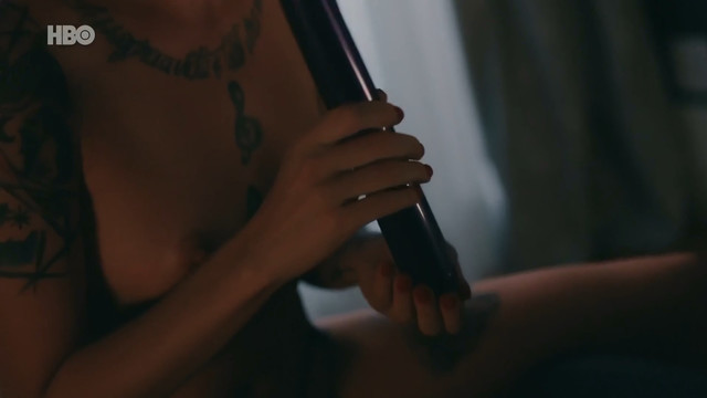 Camila dos Anjos nude - A Vida Secreta Dos Casais s02e04-05 (2019)