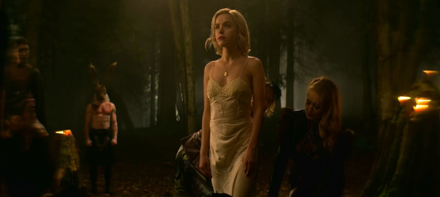 Kiernan Shipka sexy - Chilling Adventures of Sabrina s01 (2018)