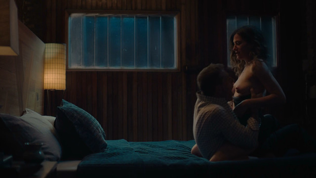 Kathryn Hahn nude - Mrs. Fletcher s01e05 (2019)