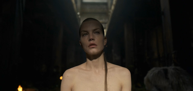 Sylvia Hoeks sexy - See s01e01-02 (2019)