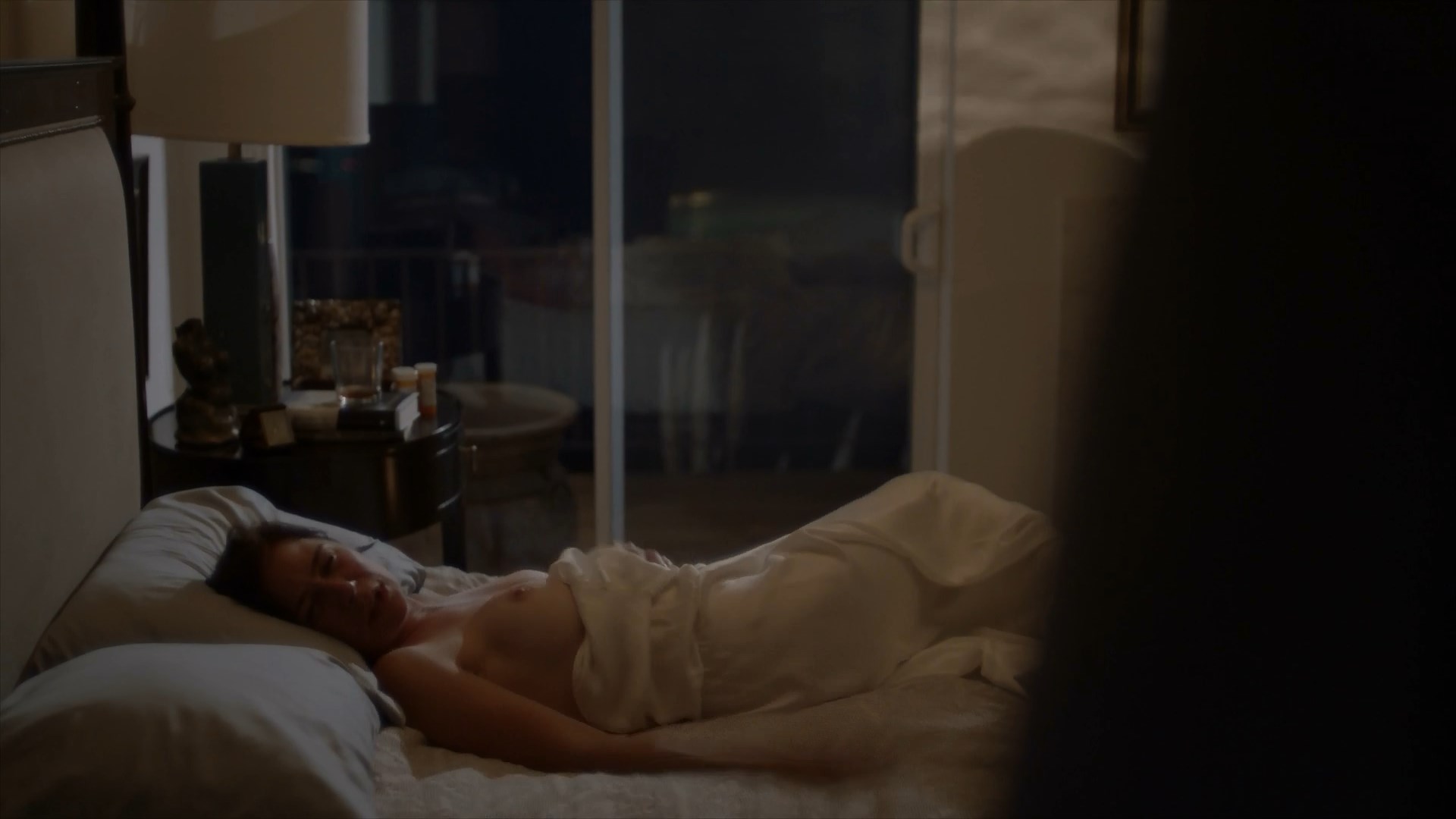 Maura Tierney nude - The Affair s05e01 (2019)