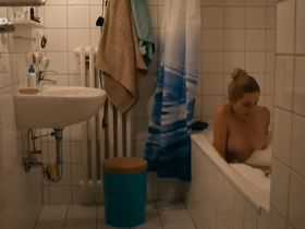 Annika Blendl nude - Kommissarin Heller s01e02 (2014)