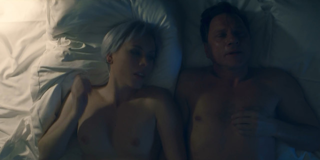 Jasmin Minz nude - Skylines s01e02e04 (2019)