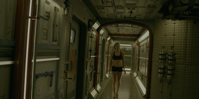 Katee Sackhoff sexy - Another Life s01e01 (2019)