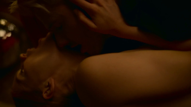 Emma Greenwell sexy - The Rook s01e07 (2019)