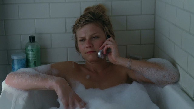 Kirsten Dunst sexy - Elizabethtown (2005)