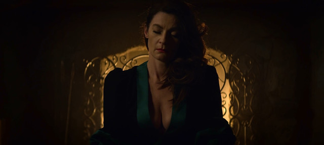 Michelle Gomez sexy - Chilling Adventures of Sabrina s01e05-07 (2018)