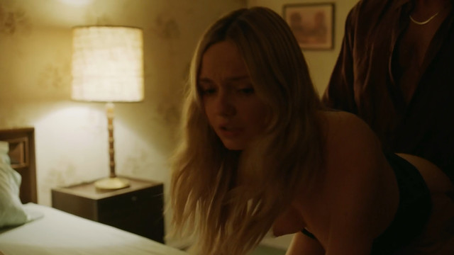 Emily Meade nude - The Deuce s03e07 (2019)