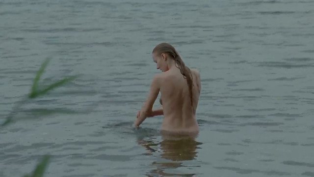 Katarzyna Dabrowska nude - Sprawiedliwy (2015)