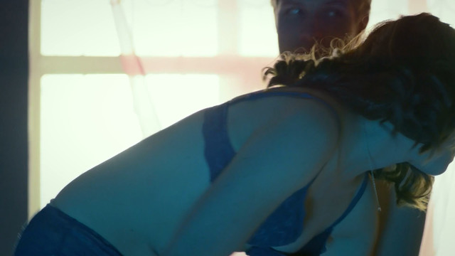 Mariya Baeva sexy - Cop s01e04 (2018)