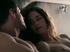 Freya Mavor nude - Il etait une seconde fois s01e01-04 (2019)